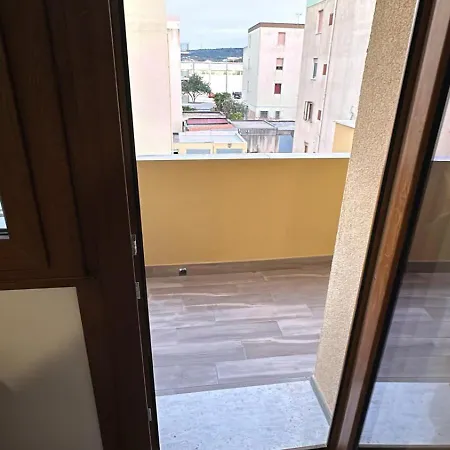 Garibaldi Apartment *